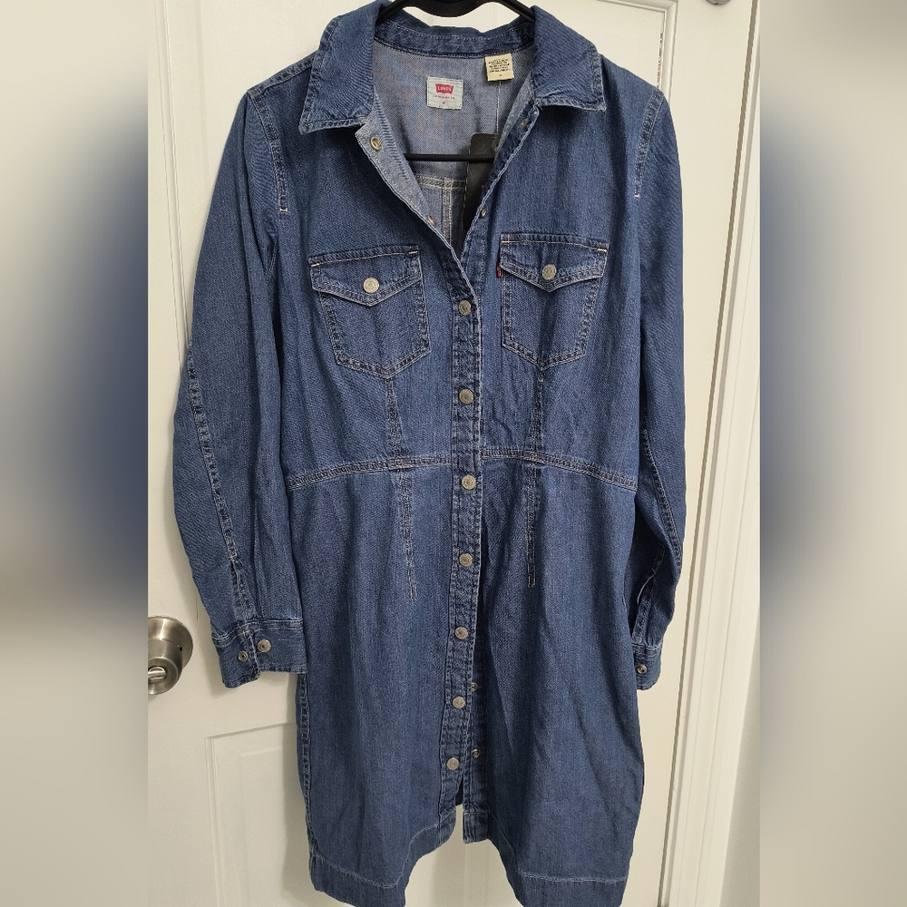 Levi's Classic Denim Dress